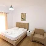 Elmazi Fa & Fe 아파트