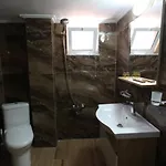 شقة Elmazi Fa & Fe كساميل