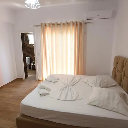Apartment Elmazi Fa & Fe *